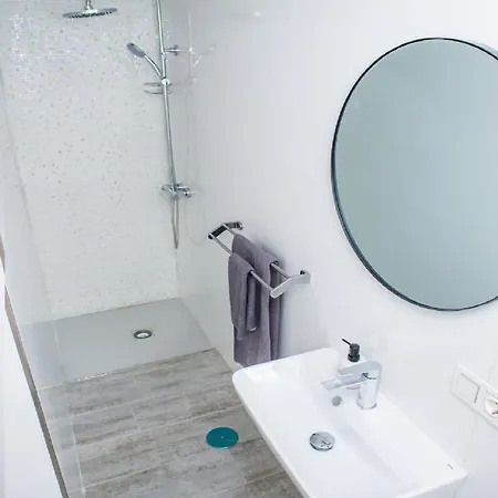 Studio Lirio Seaview By Holidays * Κοραλέχο