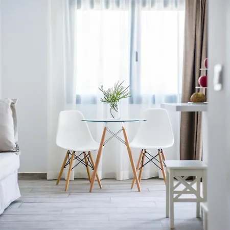 Studio Lirio Seaview By Holidays Apartment Corralejo